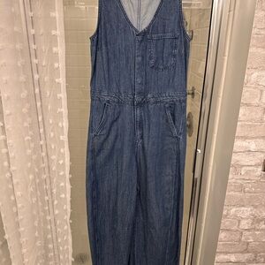 Universal Thread Indigo Denim Blouse